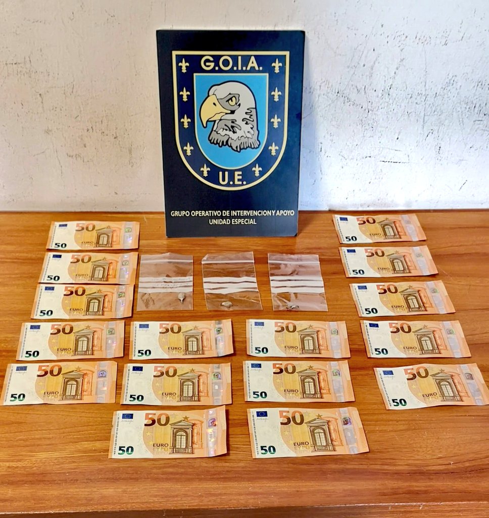Dos detenidos por dedicarse a vender heroína en el barrio de Guanarteme